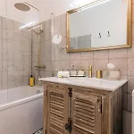 Apartamento Mana - Mahana Avec Vue Superbe Sur La Place Ducale Et Parking Privé Inclus